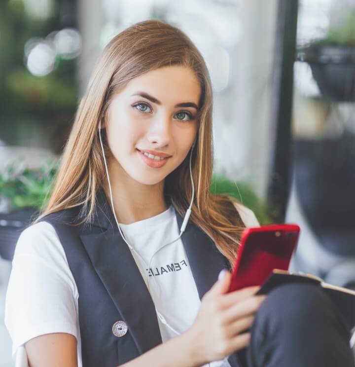 دورات وفرص تعليمية بأسعار معقولة عبر الإنترنت